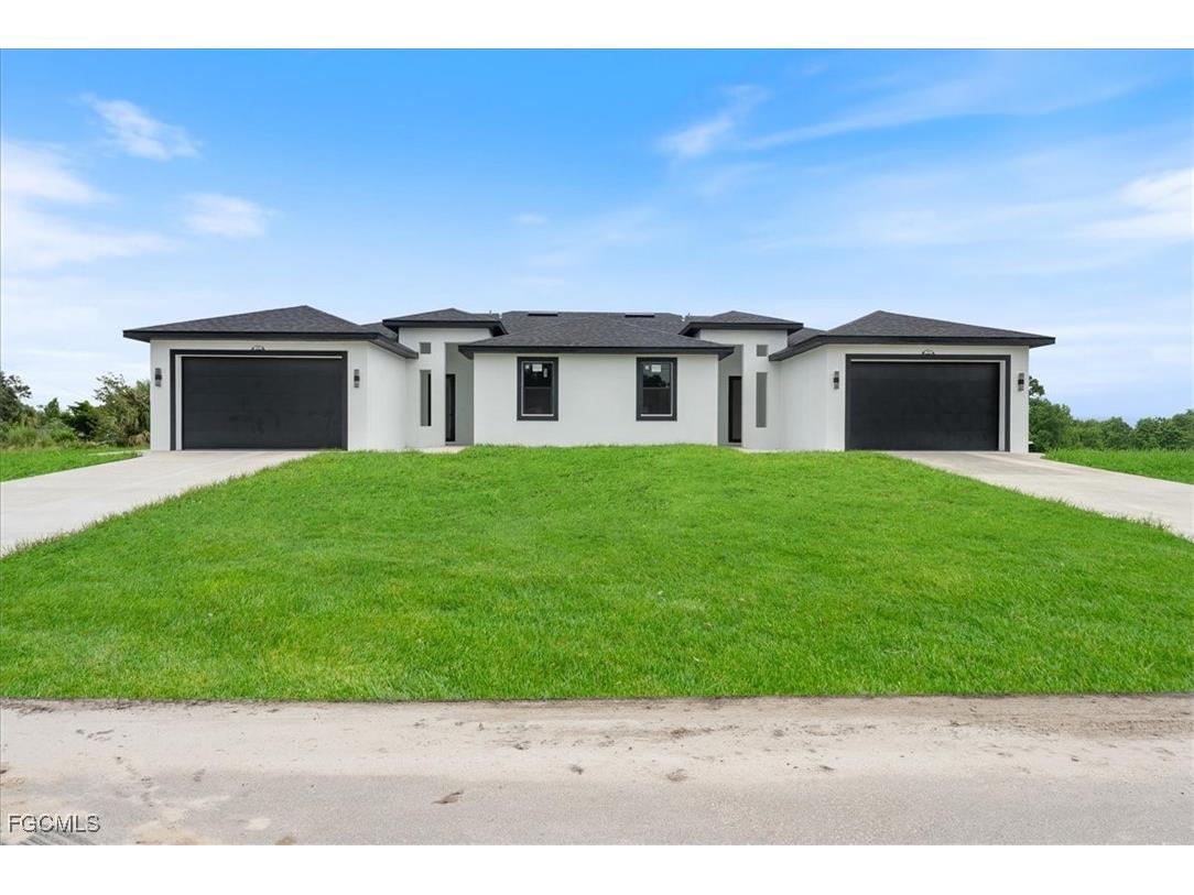 2129/2131 Fairway Drive Lehigh Acres FL 33973 2025018172 image1