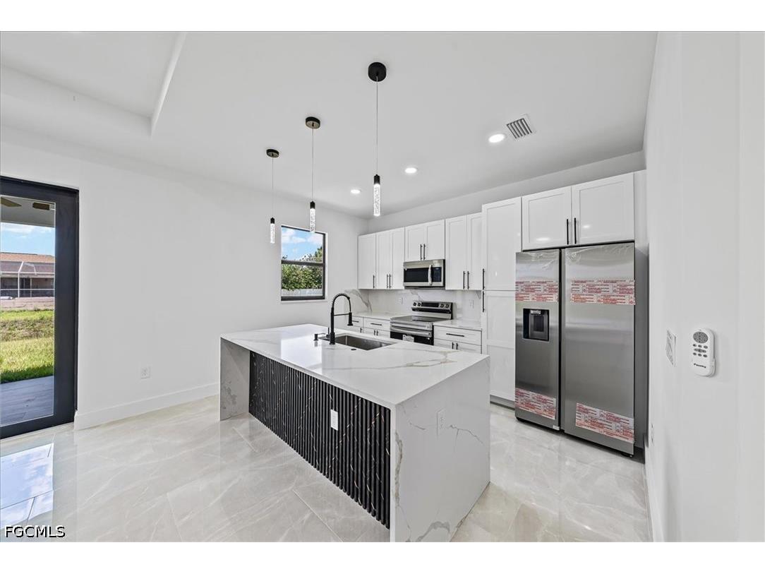 2129/2131 Fairway Drive Lehigh Acres FL 33973 2026027919 image12