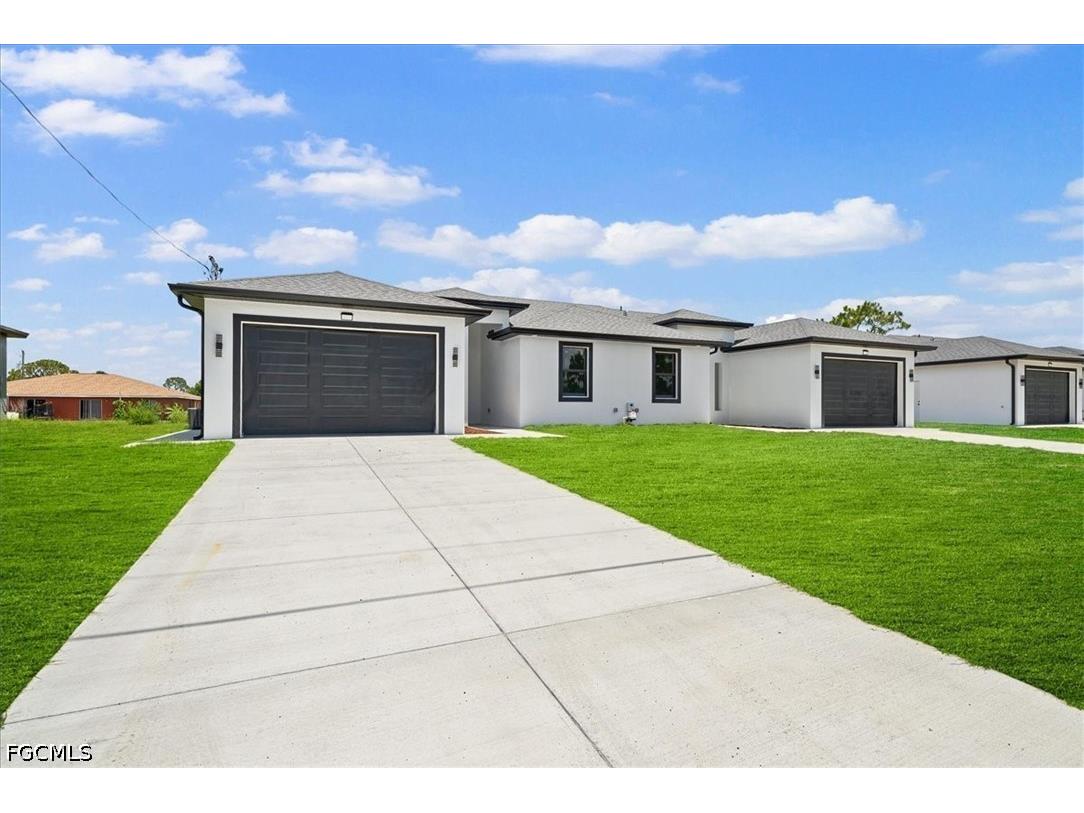 2129/2131 Fairway Drive Lehigh Acres FL 33973 2026027919 image4