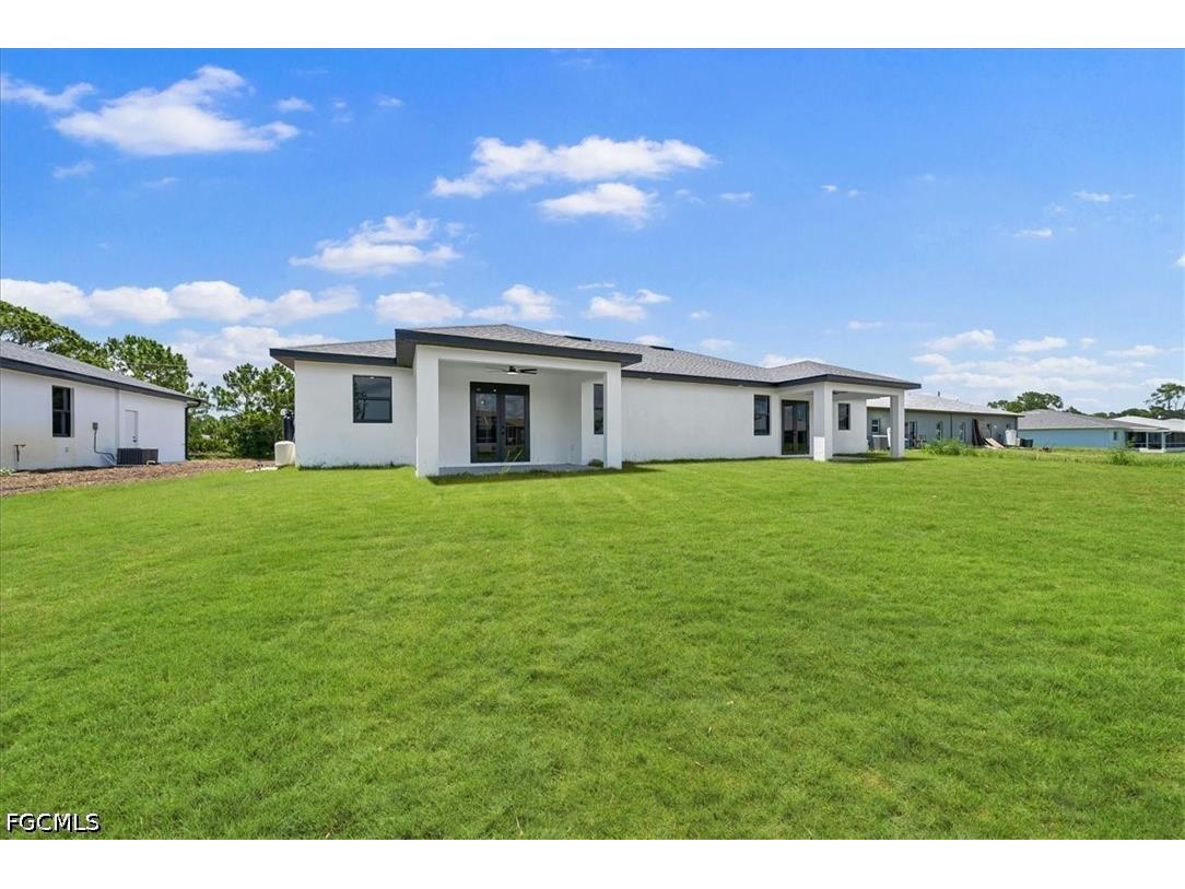 2129/2131 Fairway Drive Lehigh Acres FL 33973 2026027919 image48