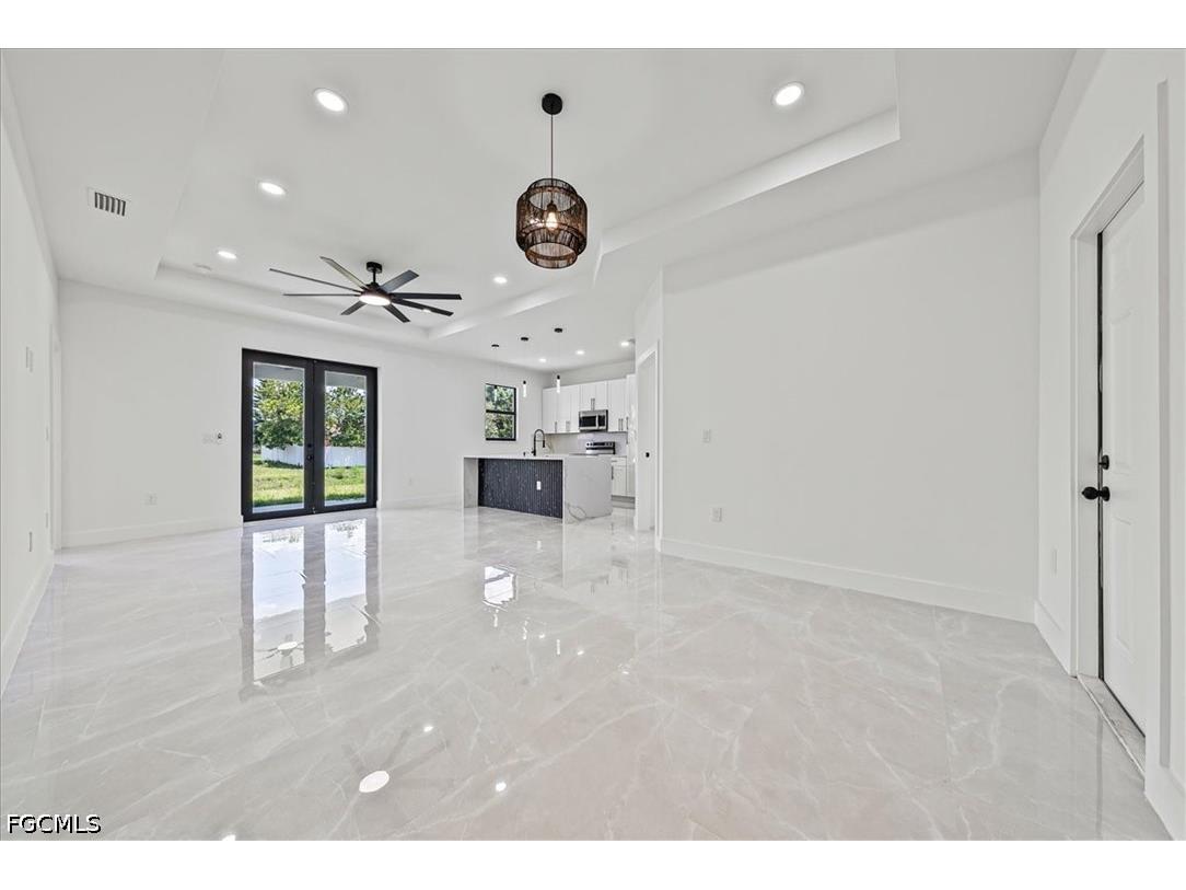 2129/2131 Fairway Drive Lehigh Acres FL 33973 2026027919 image7