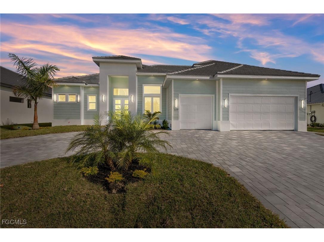 2129 Cape Coral Parkway W Cape Coral FL 33914 2025002941 image1