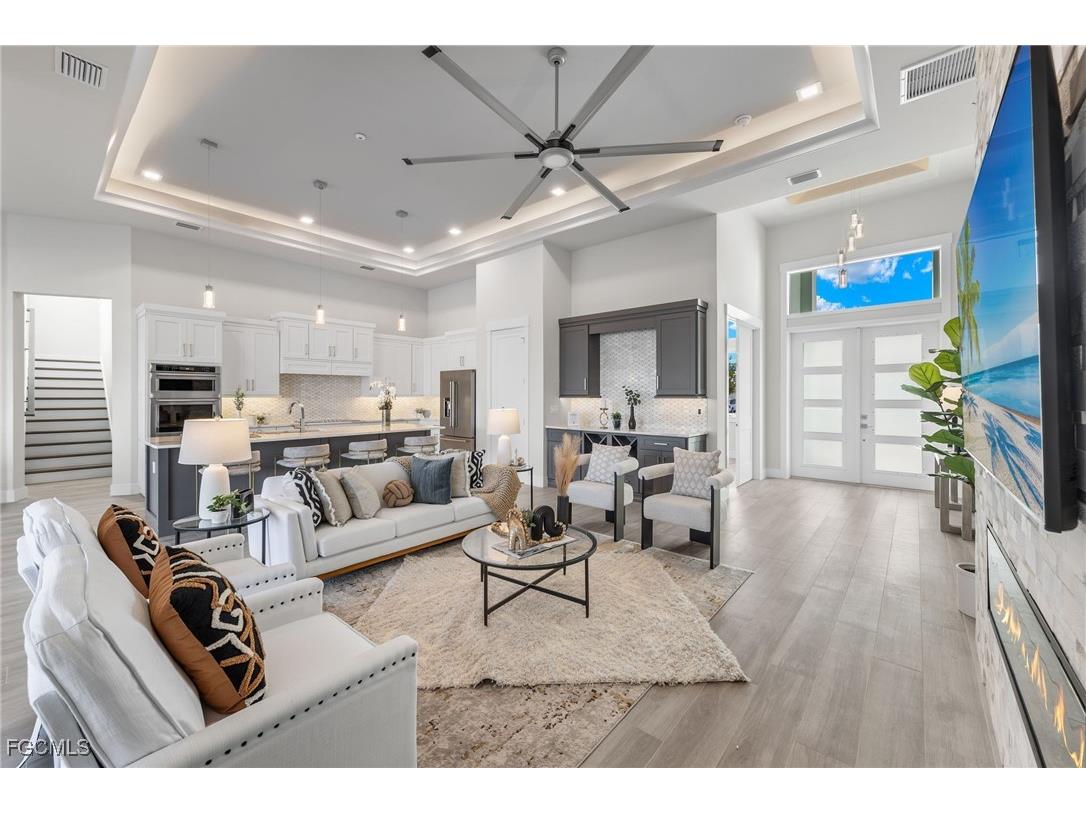 2129 Cape Coral Parkway W Cape Coral FL 33914 2025002941 image10