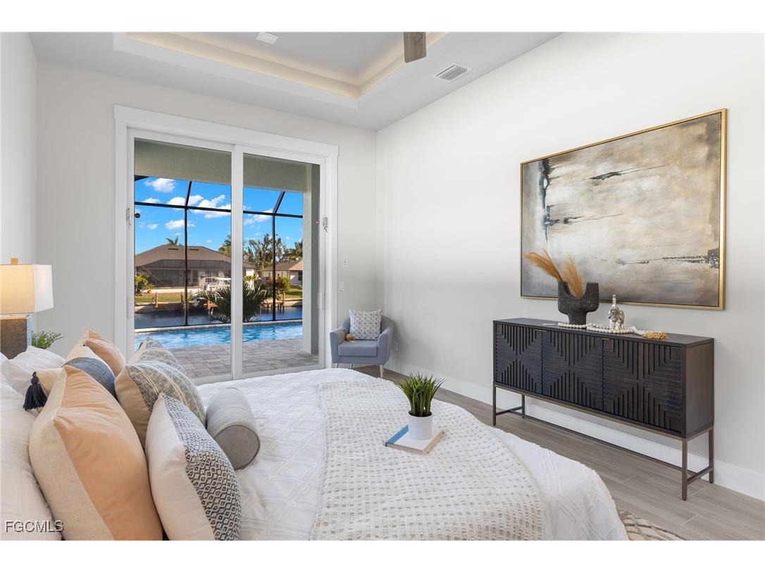 2129 Cape Coral Parkway W Cape Coral FL 33914 2025002941 image16