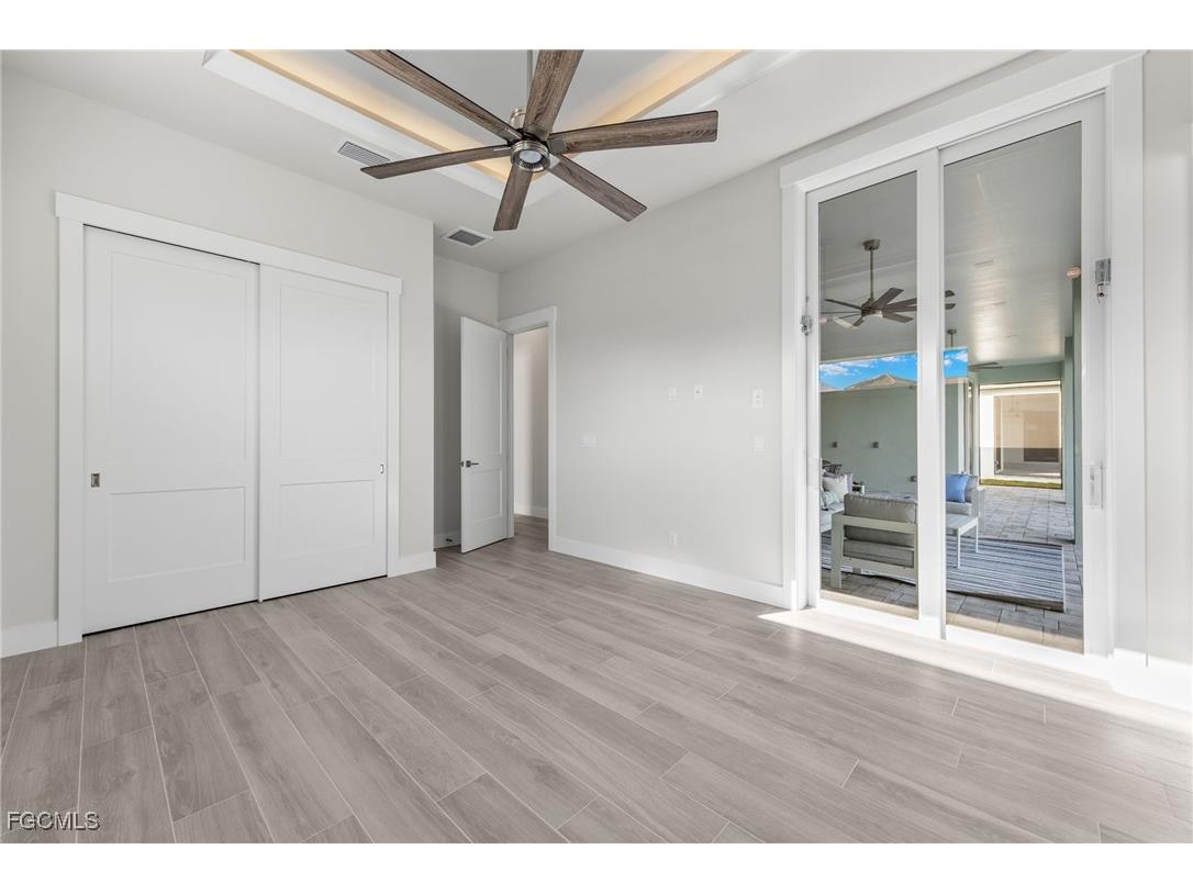 2129 Cape Coral Parkway W Cape Coral FL 33914 2025002941 image21