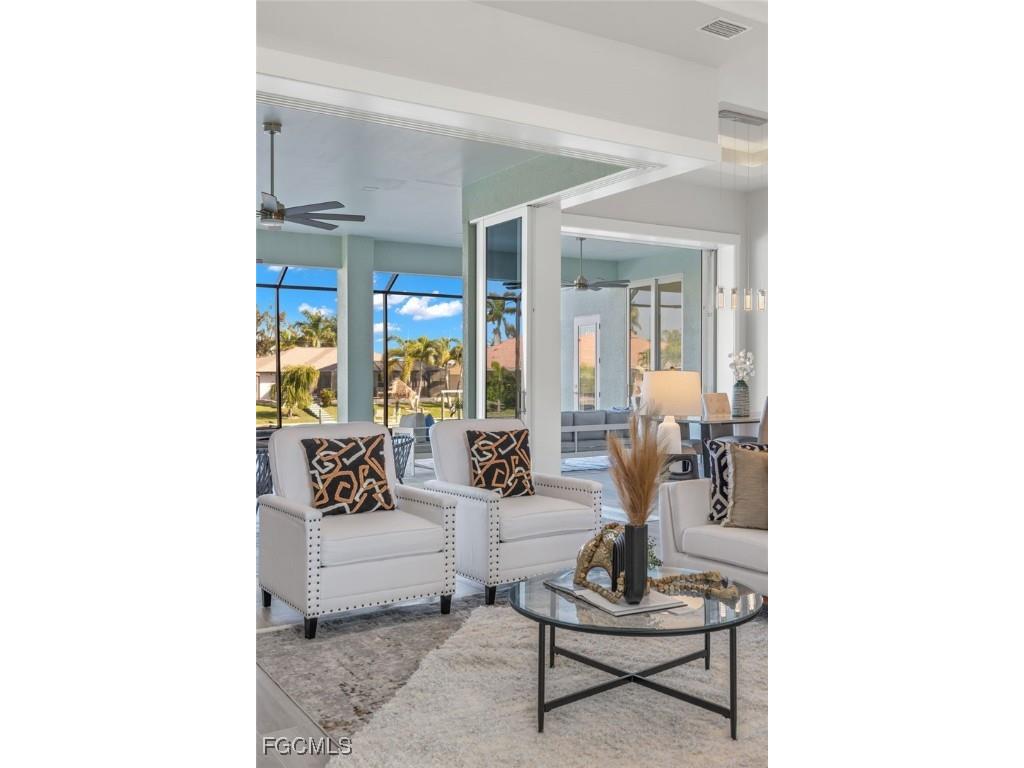 2129 Cape Coral Parkway W Cape Coral FL 33914 2025002941 image40