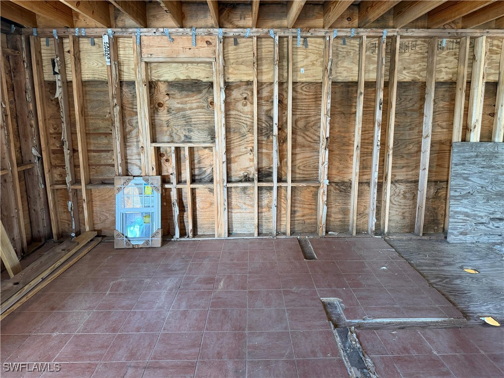 2129 Davis Boulevard Fort Myers FL 33905 225083533 image8