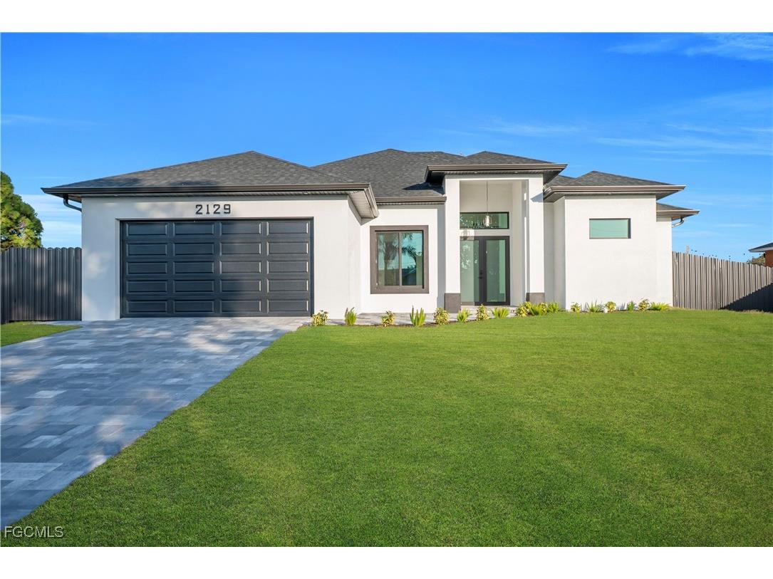 2129 NE 16th Place Cape Coral FL 33909 2026004724 image1