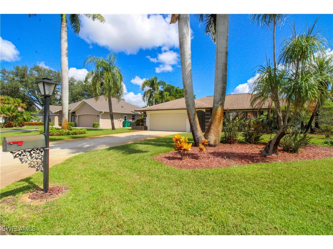 213 Bay Meadows Drive Naples FL 34113 225072550 image7
