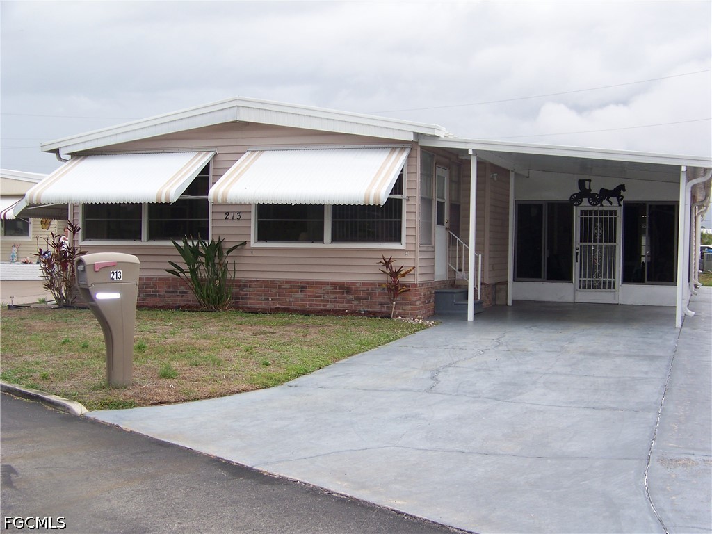 213 Brandywine Lane North Fort Myers FL 33917 2026013786 image1