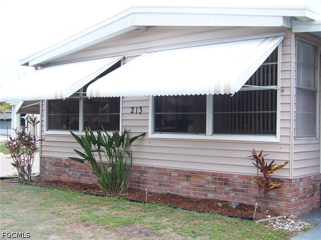 213 Brandywine Lane North Fort Myers FL 33917 2026013786 image2