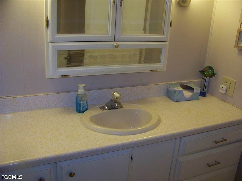 213 Brandywine Lane North Fort Myers FL 33917 2026013786 image32