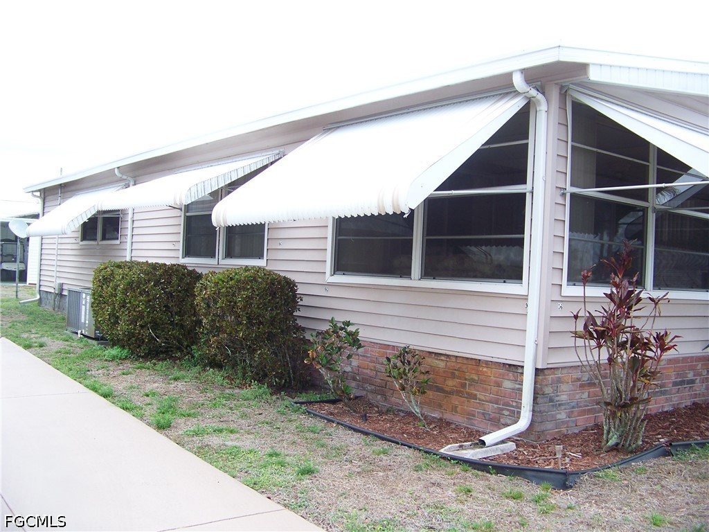 213 Brandywine Lane North Fort Myers FL 33917 2026013786 image4