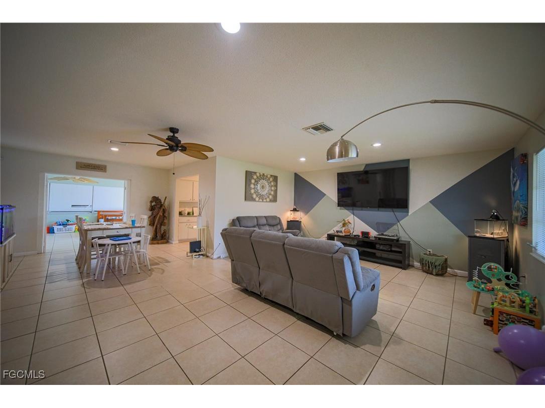 213 Jayview Avenue Lehigh Acres FL 33936 2025006959 image2