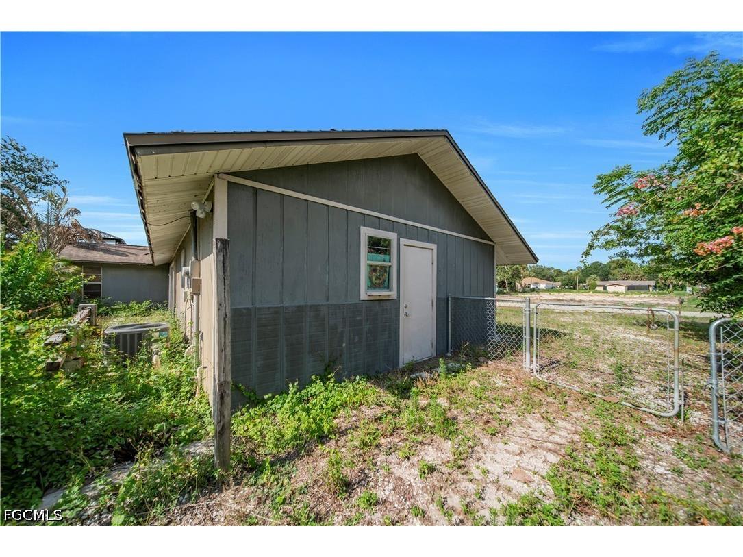 213 Lincoln Avenue Lehigh Acres FL 33936 2026021583 image23