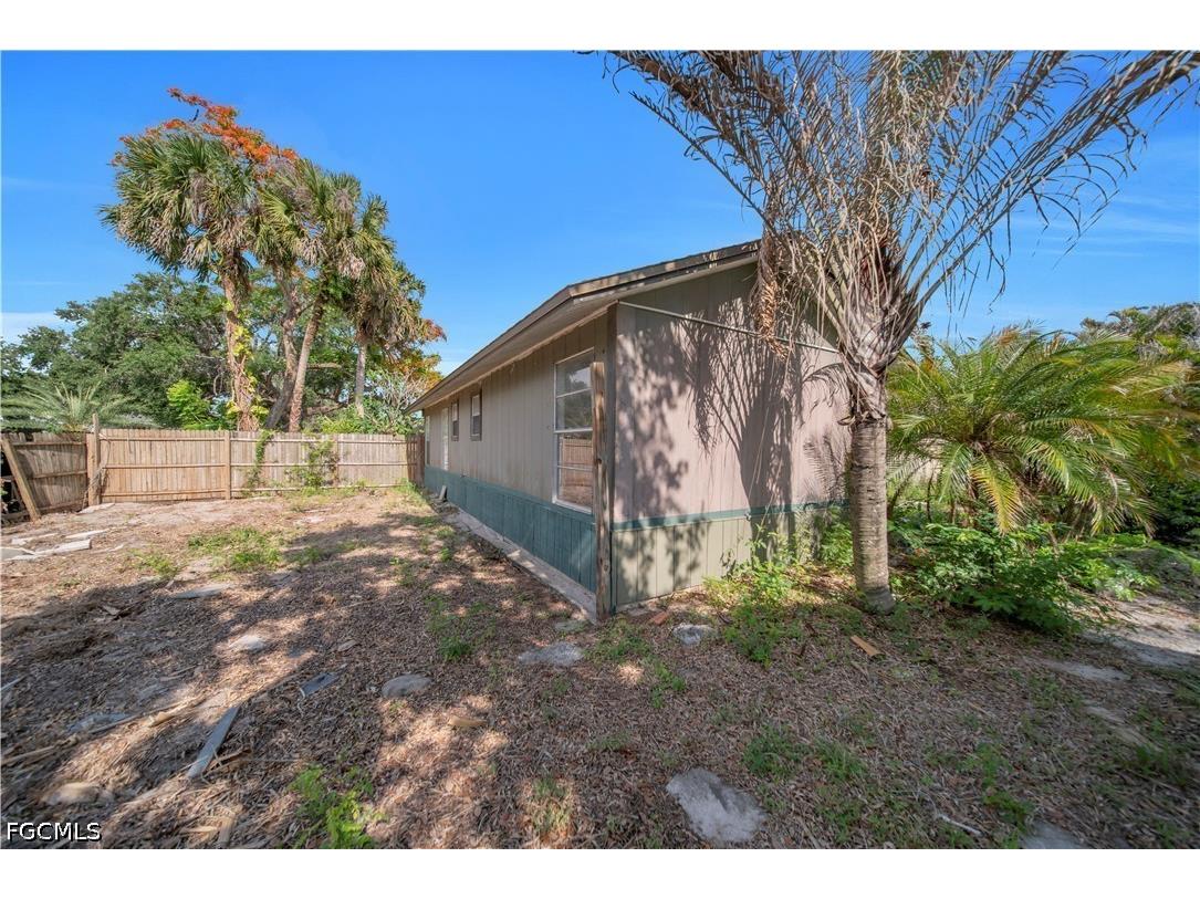 213 Lincoln Avenue Lehigh Acres FL 33936 2026021583 image26