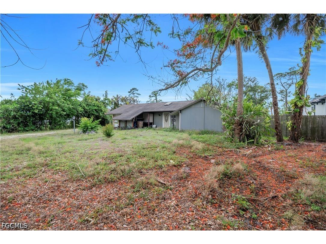 213 Lincoln Avenue Lehigh Acres FL 33936 2026021583 image6
