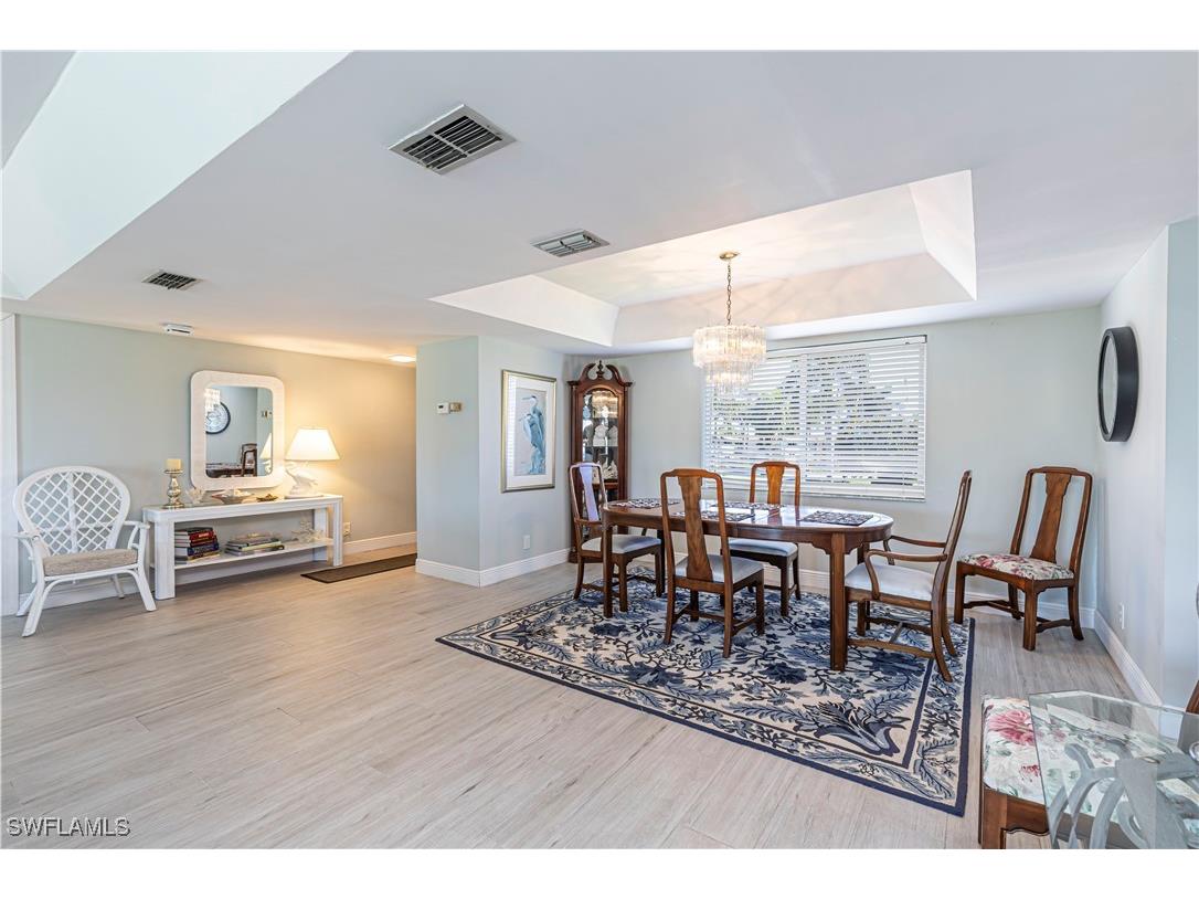 213 Memory Ln #4 Naples FL 34112 225084852 image10