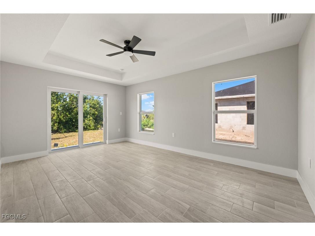 213 NE 31st Street Cape Coral FL 33909 2025021577 image11