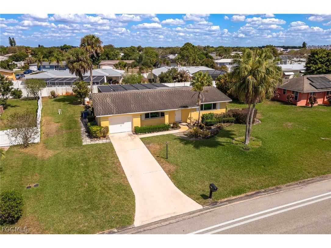 213 Richmond Avenue S Lehigh Acres FL 33936 2026012449 image1