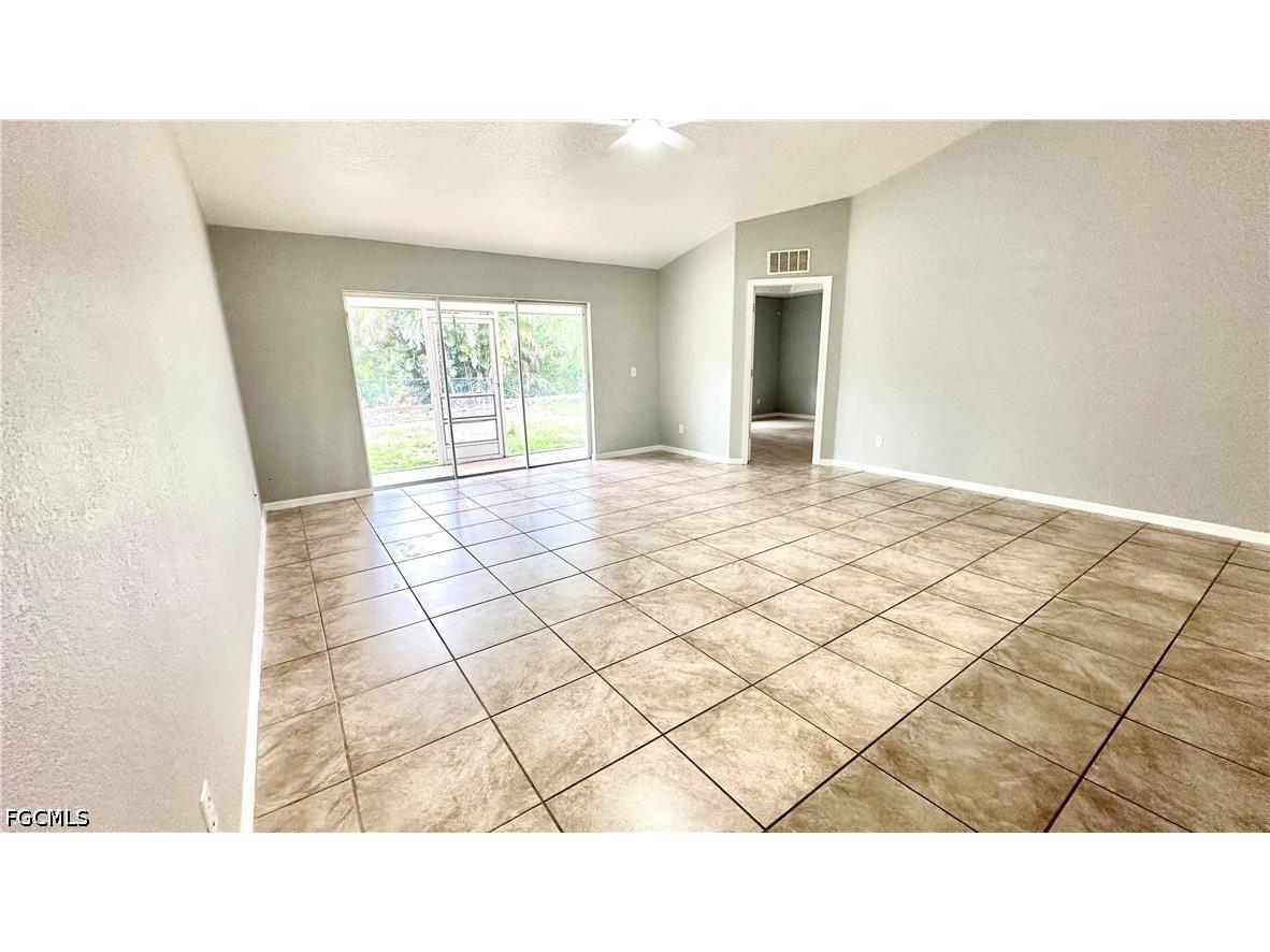 213 SE 24th Avenue Cape Coral FL 33990 2026015680 image3