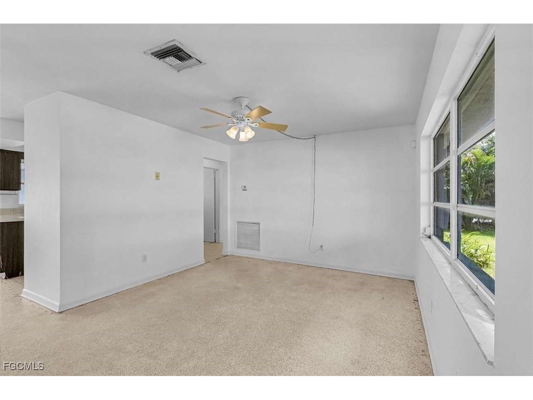 213 SE 47th Street Cape Coral FL 33904 2025005836 image10