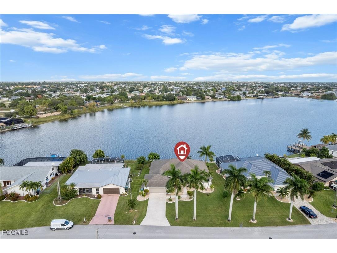 213 SE 6th Street Cape Coral FL 33990 2025017542 image1