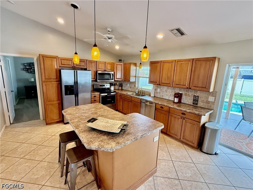 213 SW 10th Terrace Cape Coral FL 33991 2026022554 image11