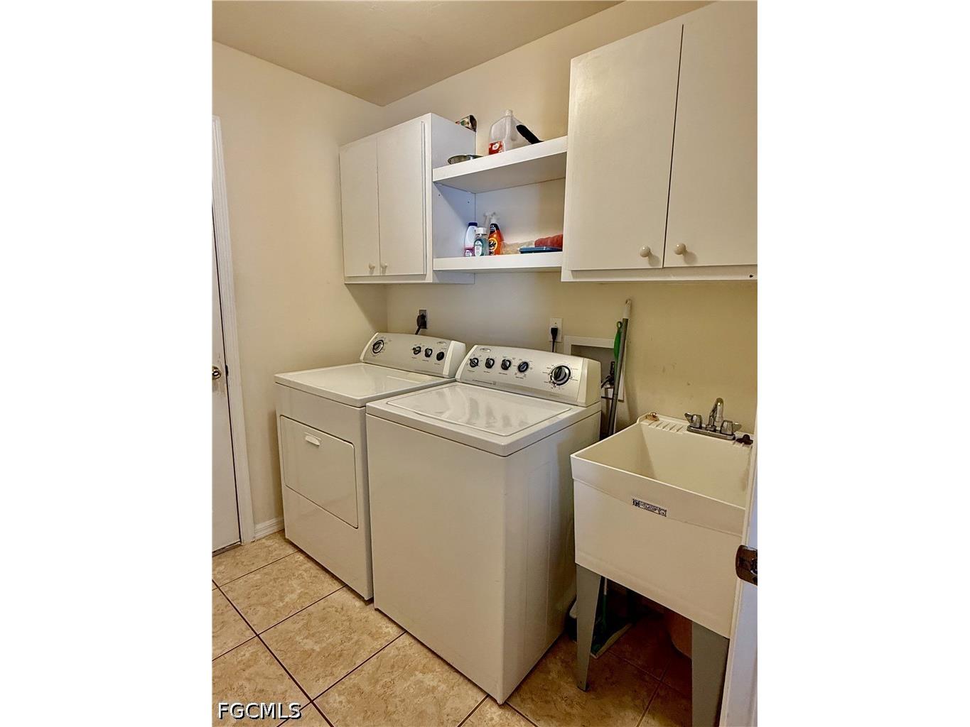 213 SW 10th Terrace Cape Coral FL 33991 2026022554 image25
