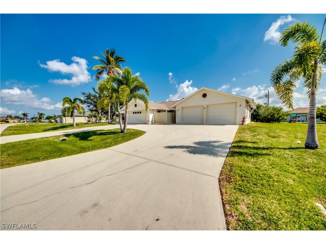 213 SW 12th Street Cape Coral FL 33991 224045013 image1