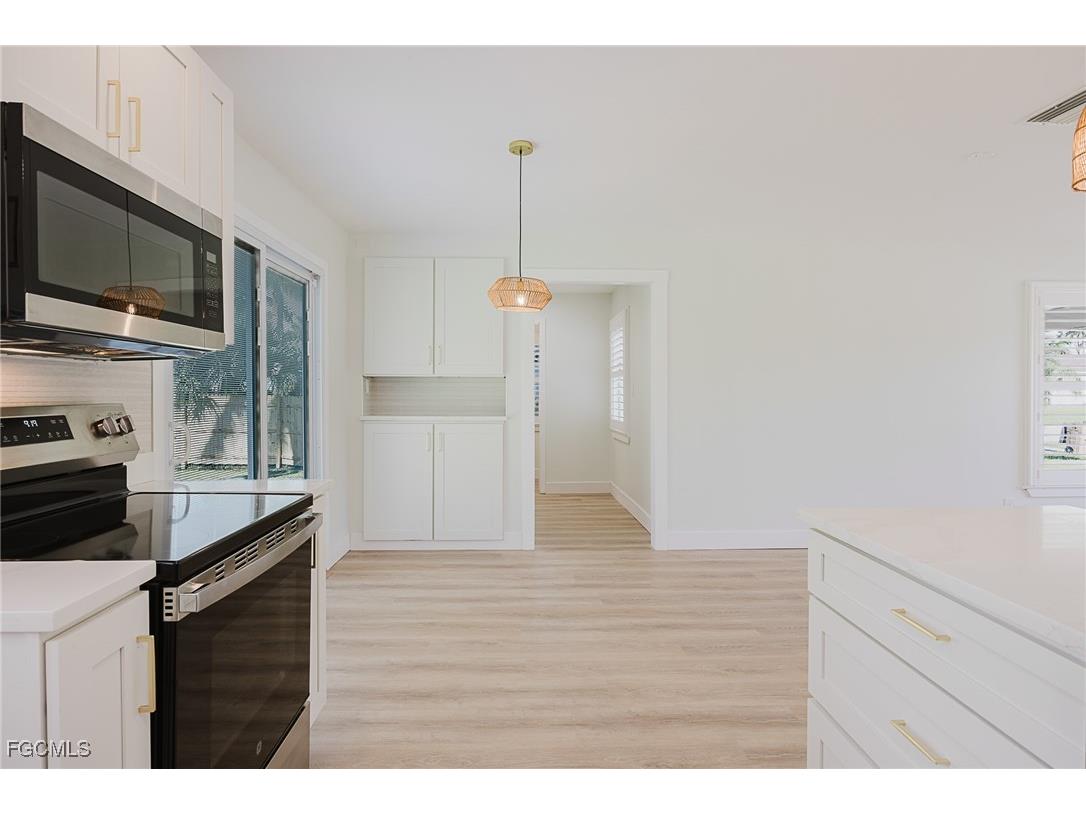 213 W Mckenzie Street Punta Gorda FL 33950 2025011013 image14