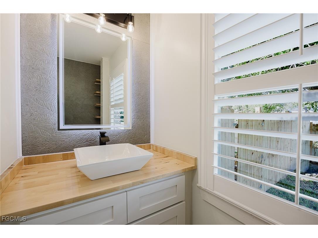 213 W Mckenzie Street Punta Gorda FL 33950 2025011013 image28