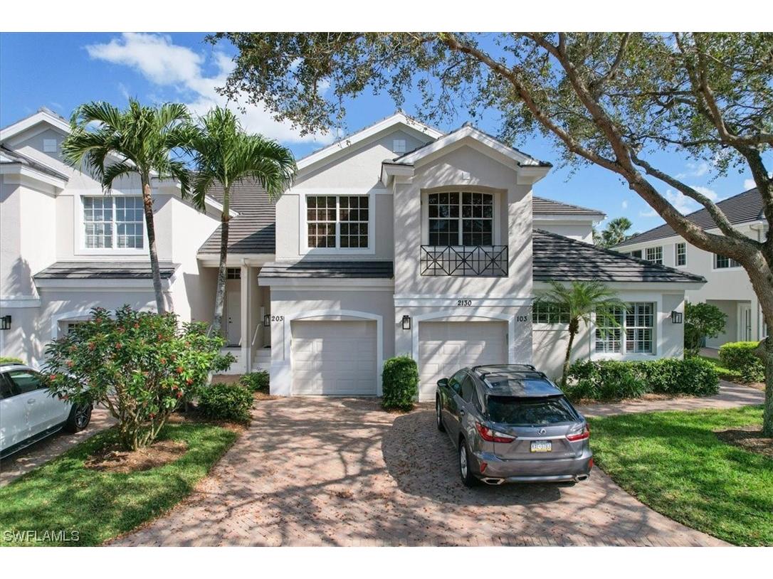 2130 Aberdeen Lane #203 Naples FL 34109 223017119 image1