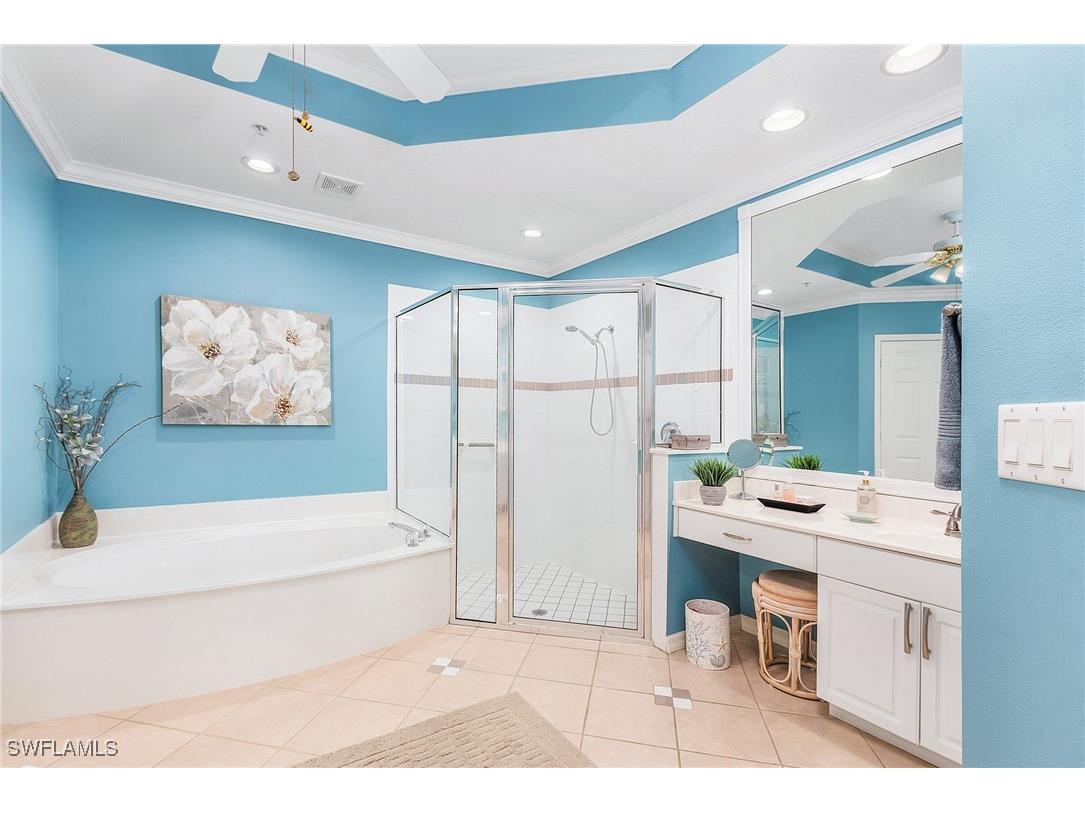 2130 Aberdeen Lane #9-102 Naples FL 34109 225061728 image12