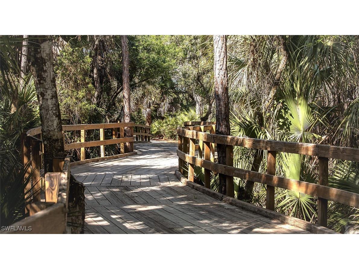 2130 Aberdeen Lane #9-102 Naples FL 34109 225061728 image22