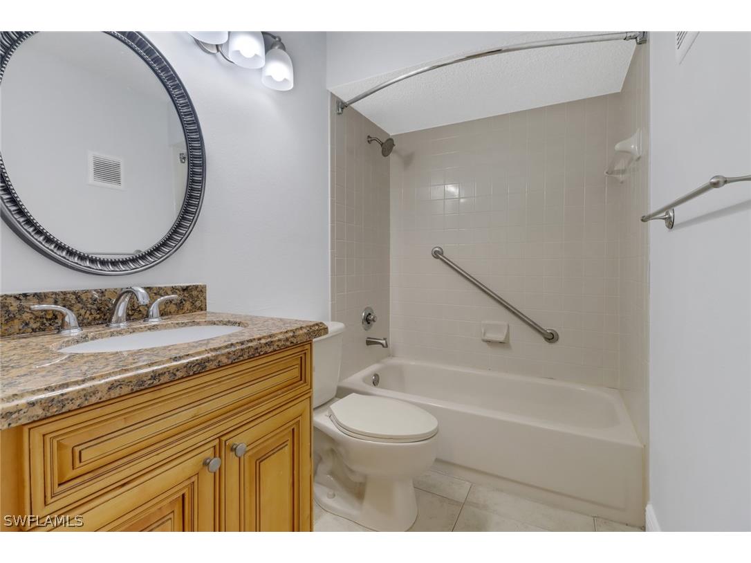 2130 Arbour Walk Circle #2724 Naples FL 34109 226012394 image21