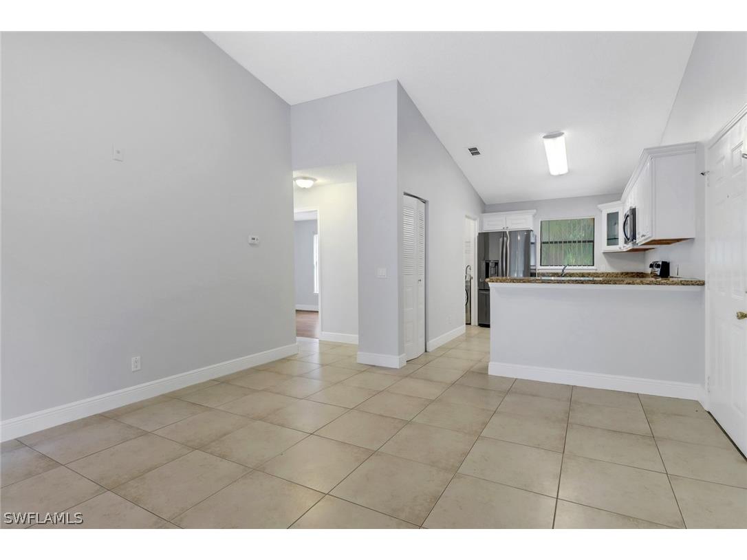 2130 Arbour Walk Circle #2724 Naples FL 34109 226012394 image6