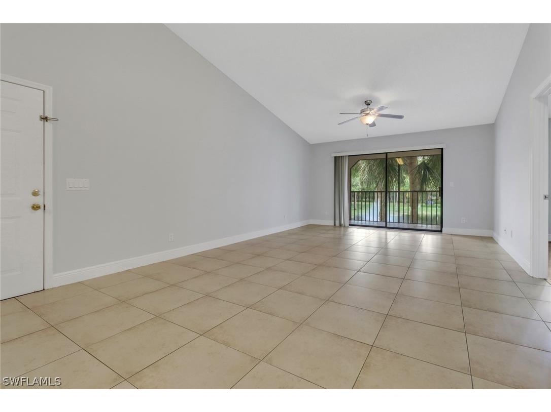 2130 Arbour Walk Circle #2724 Naples FL 34109 226012394 image9