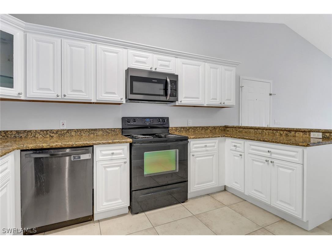 2130 Arbour Walk Circle #2724 Naples FL 34109 226012395 image5