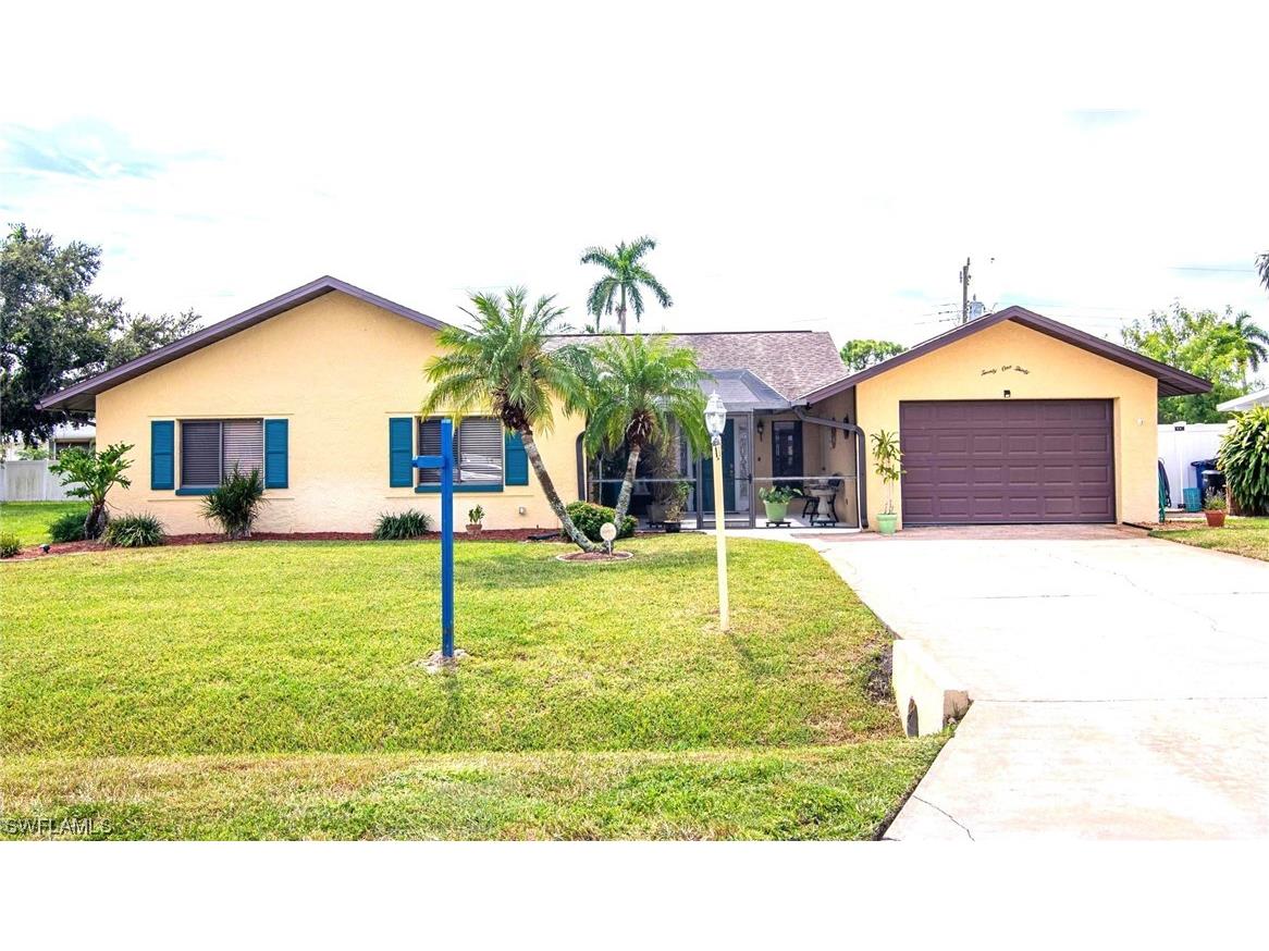 2130 Ephraim Avenue Fort Myers FL 33907 223067663 image1