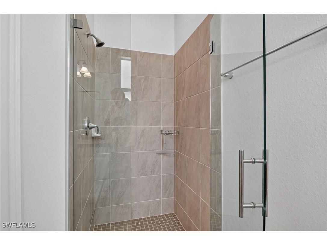 2130 Hamlin Street Naples FL 34120 226000825 image20