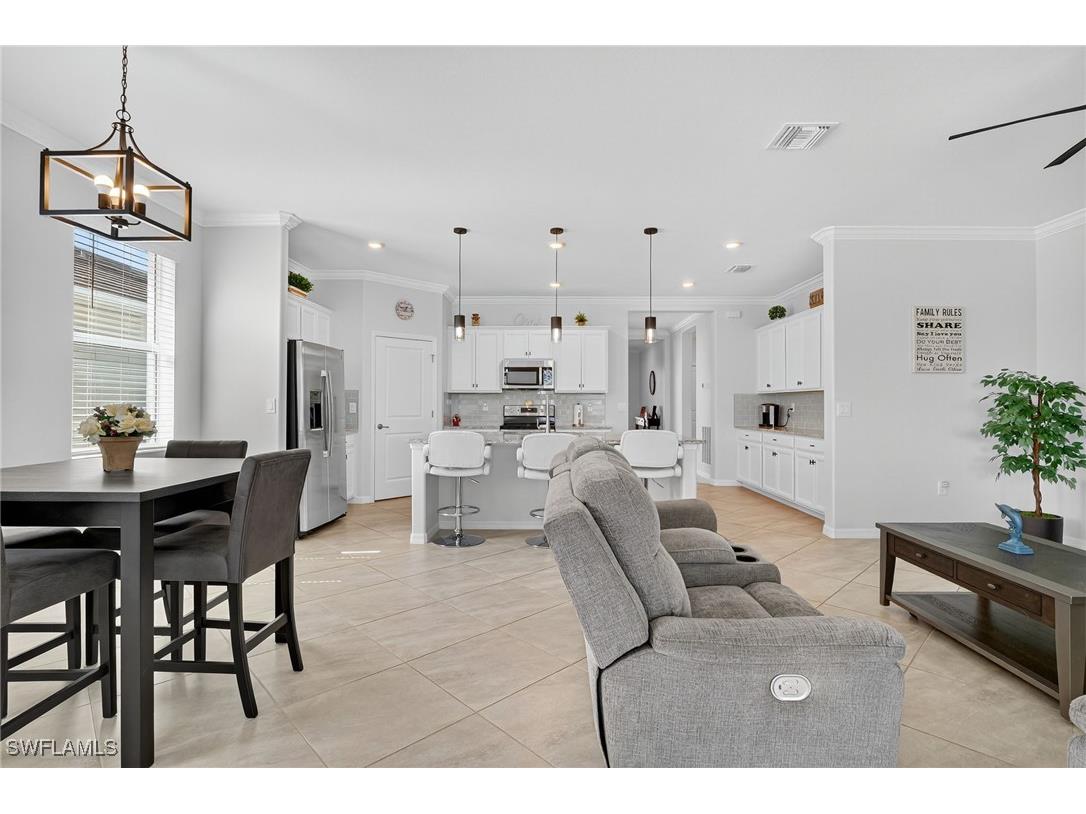 2130 Hamlin Street Naples FL 34120 226000825 image4