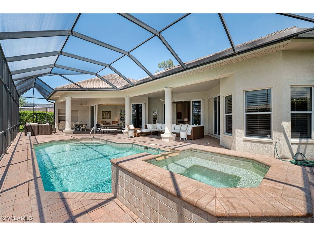 2130 Imperial Circle Naples FL 34110 223027304 image1