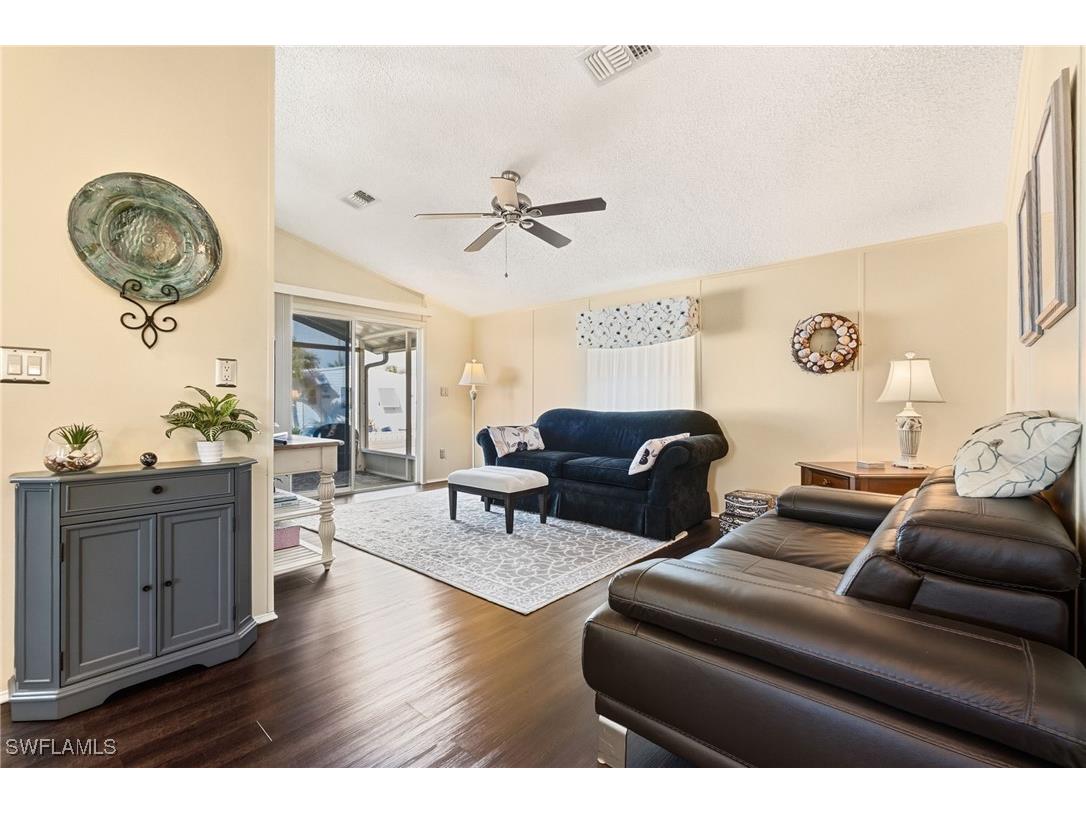 2130 Jacaranda Court Naples FL 34110 225082622 image9