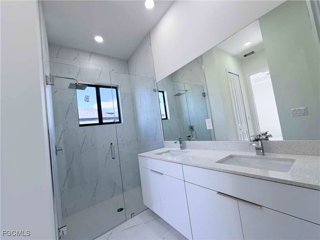 2130 NE 26th Street Cape Coral FL 33909 2025023494 image25