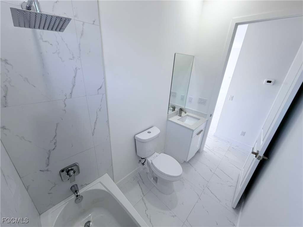 2130 NE 26th Street Cape Coral FL 33909 2025023494 image34