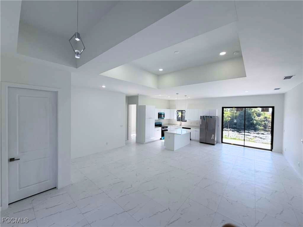 2130 NE 26th Street Cape Coral FL 33909 2025023494 image8