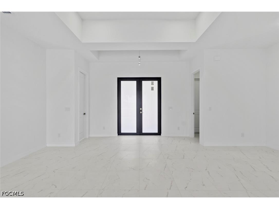 2130 NE 26th Street Cape Coral FL 33909 2026025180 image6
