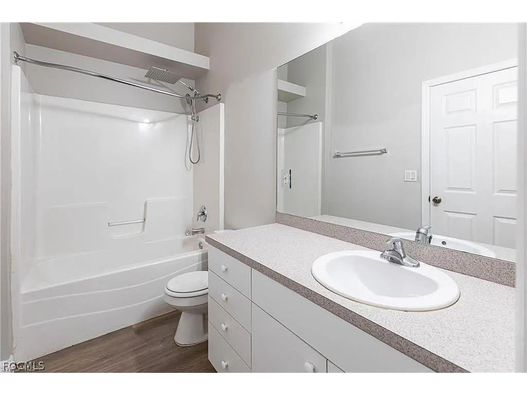 2130 NE 8th Place Cape Coral FL 33909 2026013920 image13