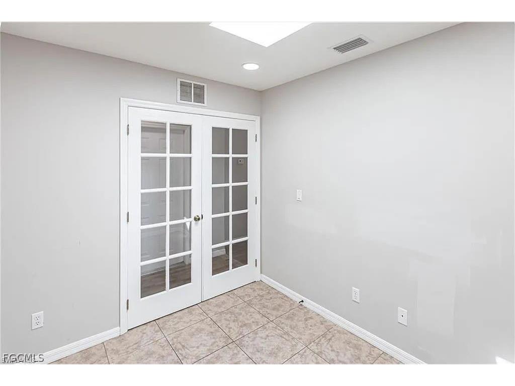 2130 NE 8th Place Cape Coral FL 33909 2026013920 image18